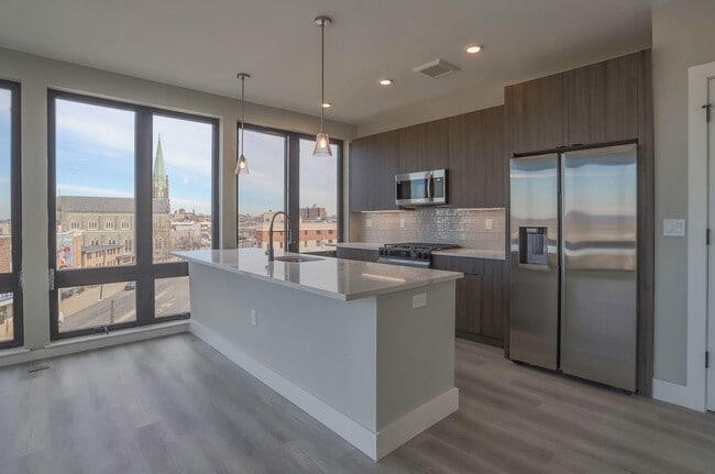 Building Photo - 3516 John F. Kennedy Blvd