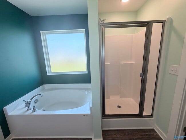 Building Photo - 4200 Textile Ln