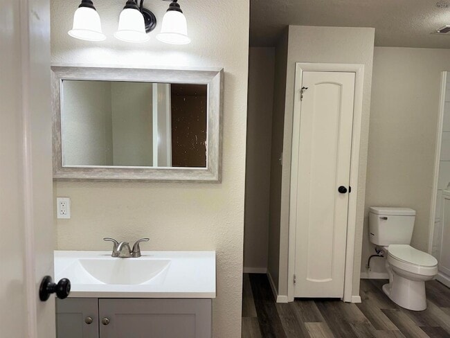 Building Photo - 4205 York St