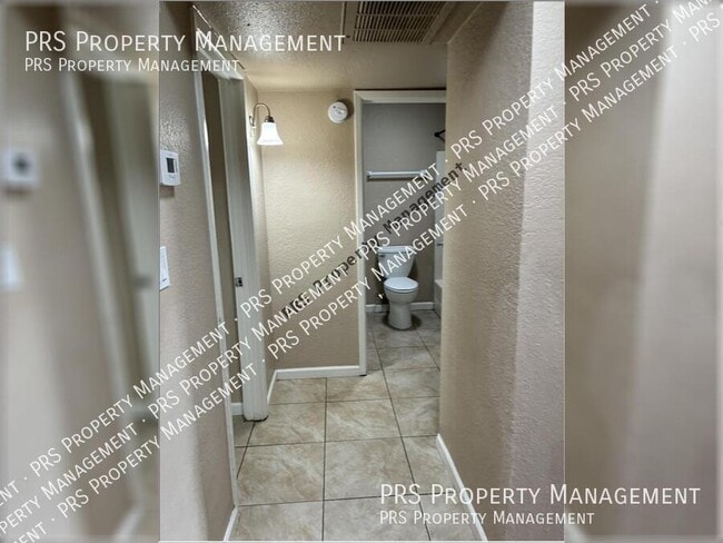 Building Photo - 157 W Inglewood St