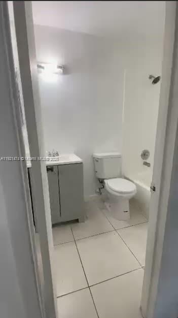 Building Photo - 861 NE 209th Terrace