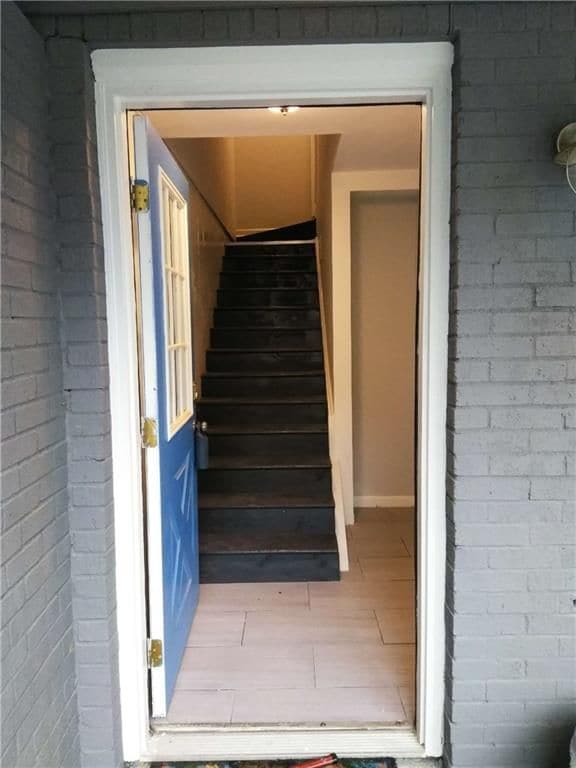 Building Photo - 5043 Laurel Springs Way SE