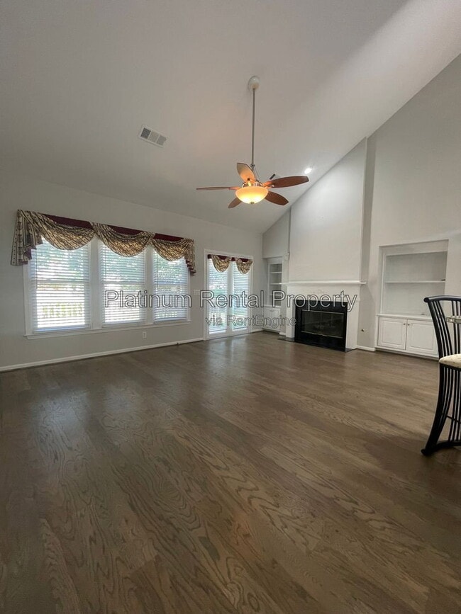 Building Photo - 720 Treadstone Ct