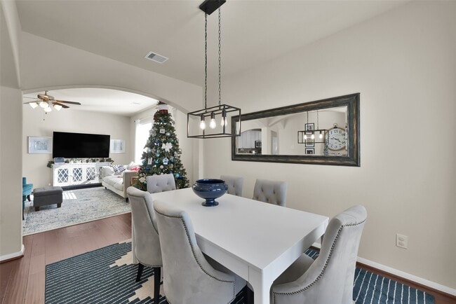 Building Photo - 21603 Rainfall Park Dr