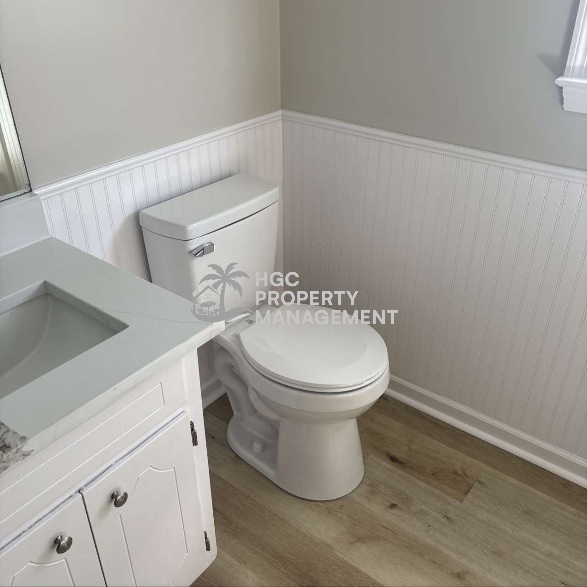 Building Photo - 404 Miles St