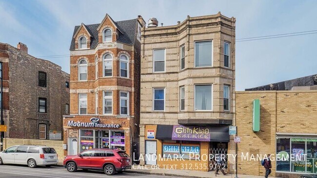 Building Photo - 2130 W Cermak Rd