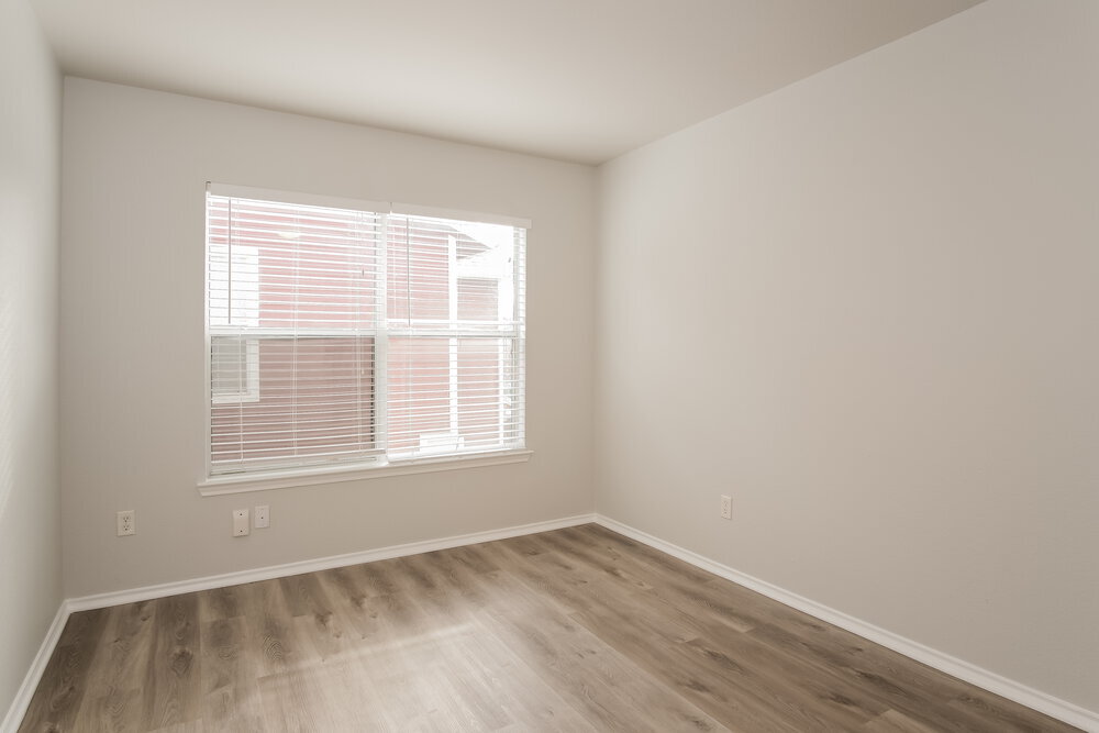 Building Photo - 1404 Geoffs Dr