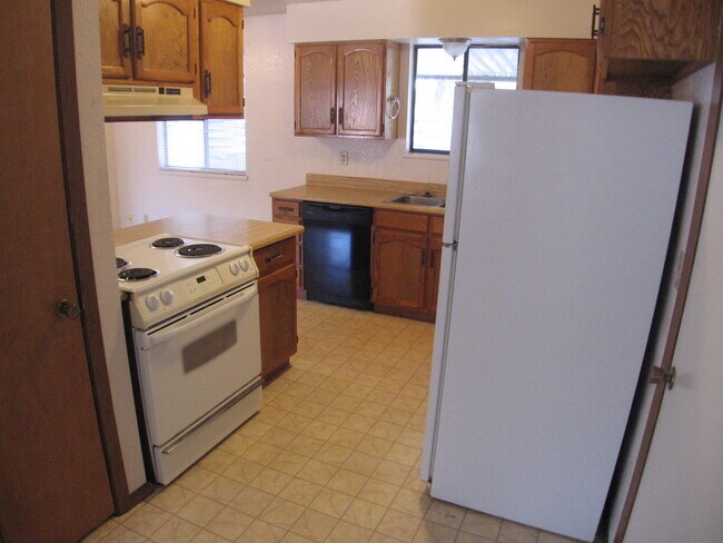 Building Photo - 3029 Choctaw Pl