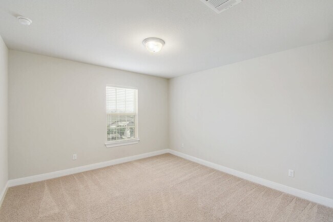 Upstairs Bedroom # 2 - 5644 Siragusa Dr
