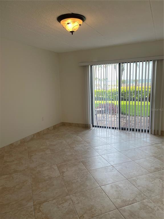 Building Photo - 845 S Gulfview Blvd