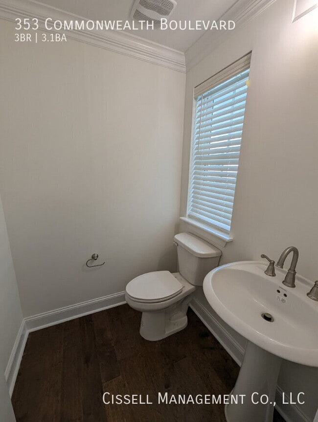 Building Photo - 353 Commonwealth Blvd