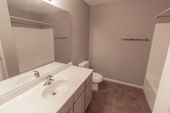 Building Photo - 4002 Snowy Owl Dr