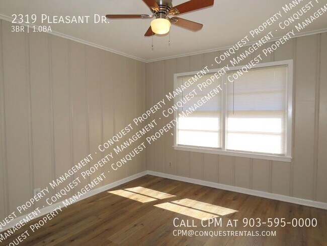 Building Photo - 2319 Pleasant Dr