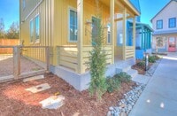 Building Photo - 1056 Hangar Dr