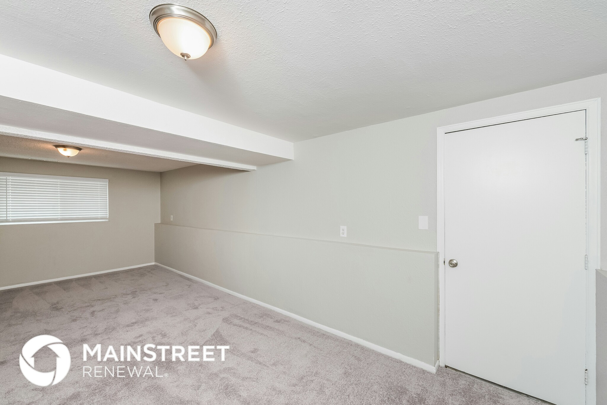 Building Photo - 6948 S Dexter St