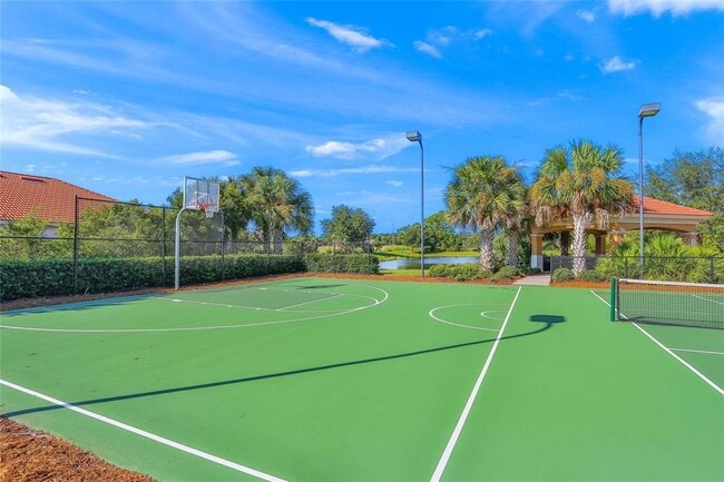 Building Photo - 531 Latitude Ln