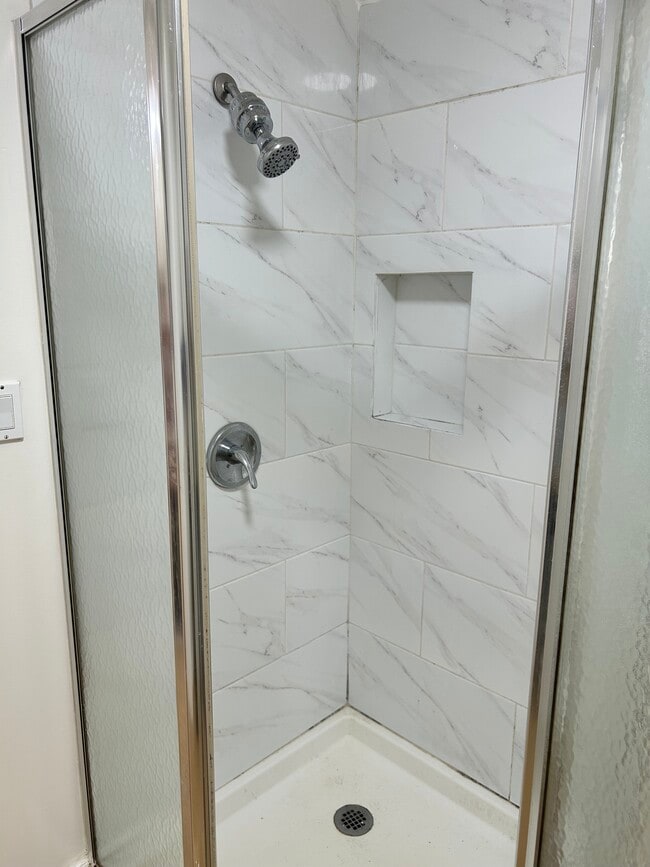 Building Photo - 17630 Cantara St