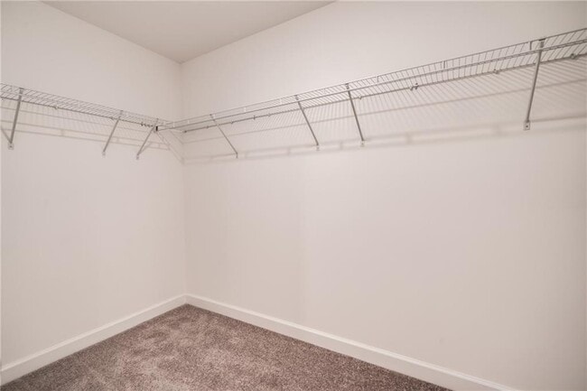 Building Photo - 1095 Lawanna Dr