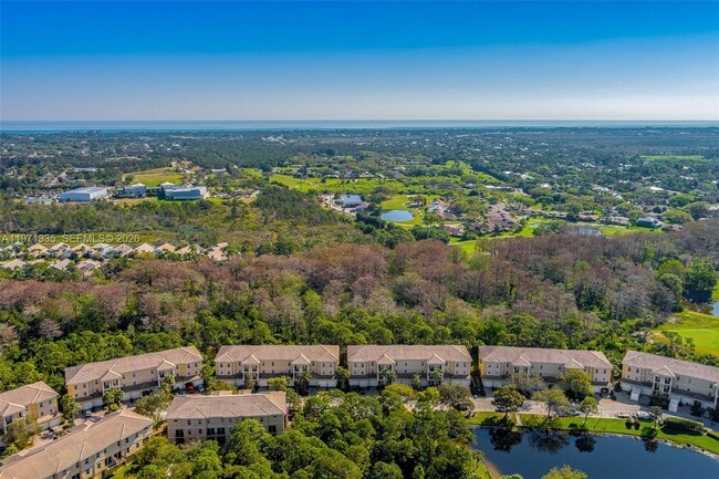 Building Photo - 12631 SE Old Cypress Dr