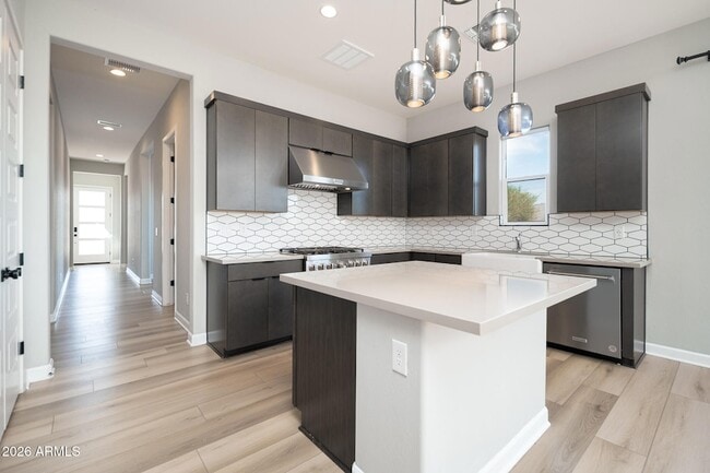 Building Photo - 18161 W Windmere Dr