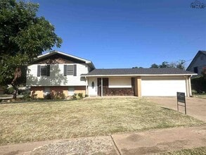 Building Photo - 5216 Allegheny Dr