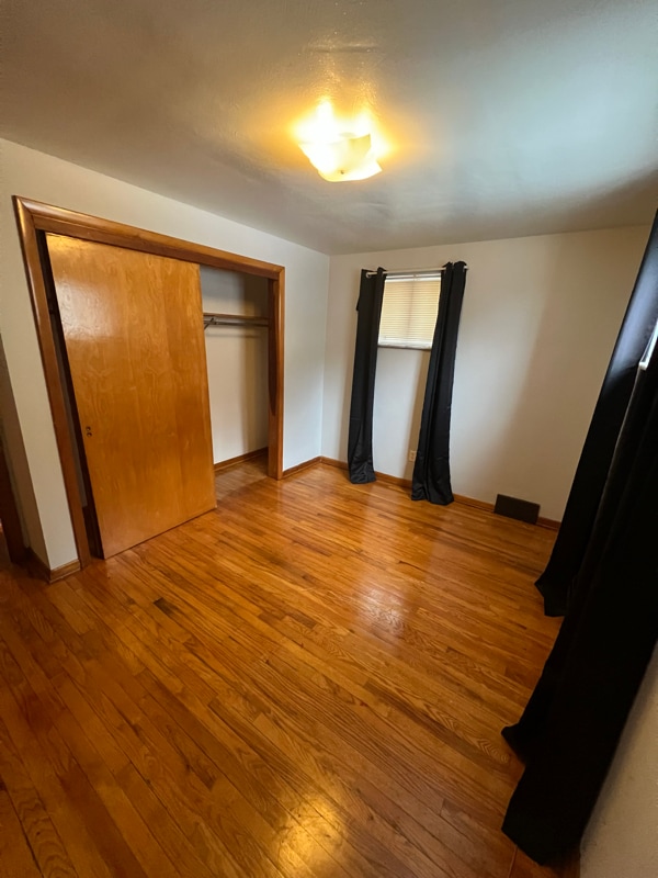 Building Photo - 502 Lenox Ave