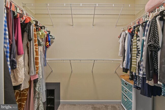 Building Photo - 5907 Tulloch Spring Ct