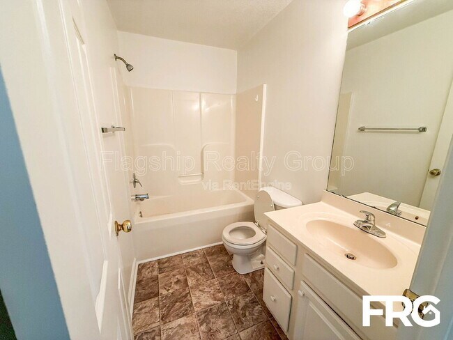 Building Photo - 4270 Williamsbrook Ln