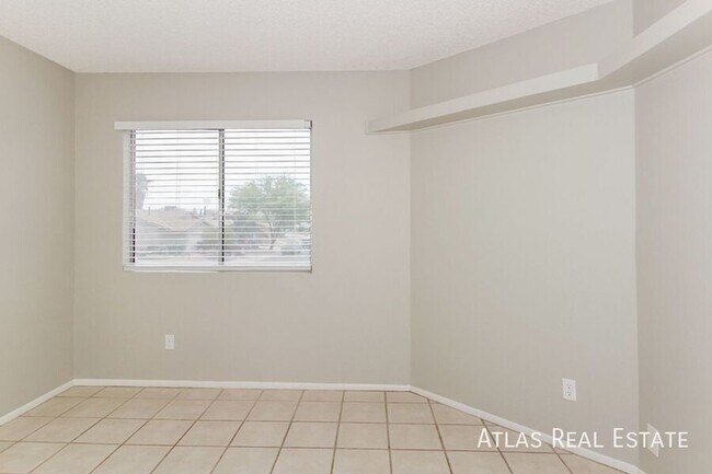Building Photo - 2 WEEKS FREE PLUS $500 OFF RENT IF MOVED I...
