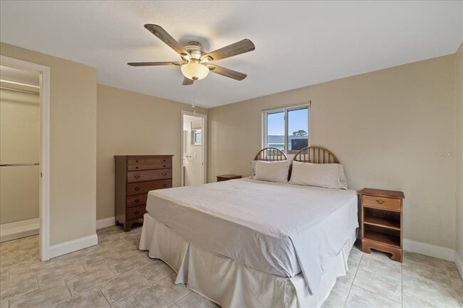 Building Photo - 6400 18th Ave N