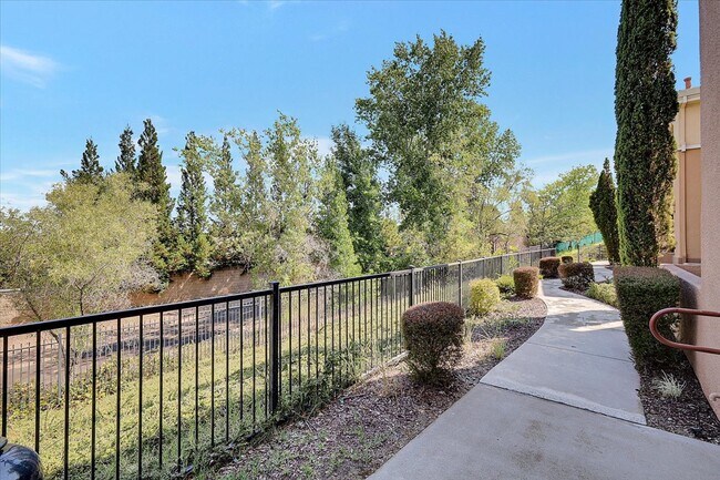 Building Photo - 1501 Secret Ravine Pkwy