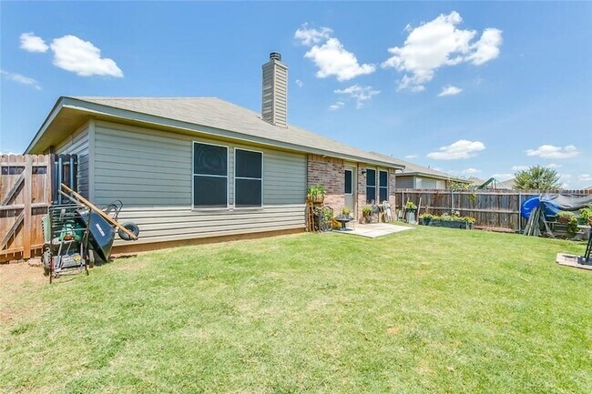 Building Photo - 8832 Elk Creek Ln