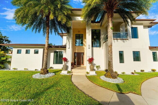 Primary Photo - 2355 N Riverside Dr