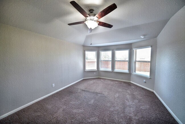 Building Photo - Gorgeous 4-Bedroom Home in Westpointe East...