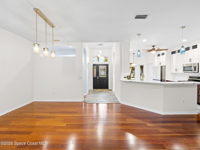 Building Photo - 1665 Ficus Point Dr