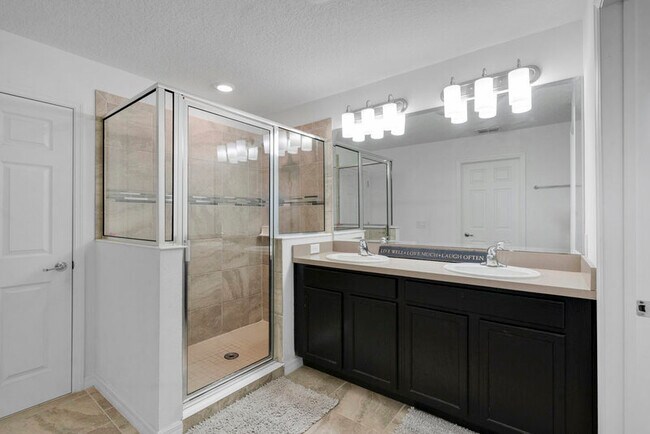 Building Photo - 4894 Knoll Ln