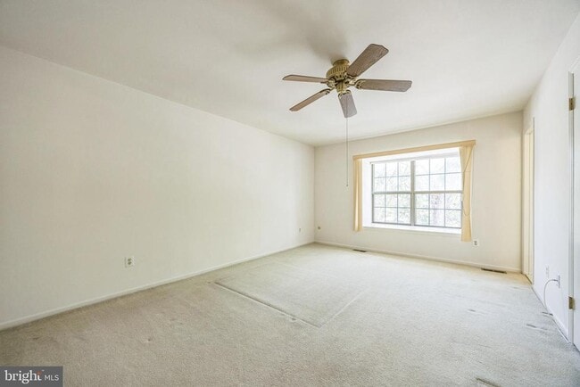 Building Photo - 838 Kings Croft Dr