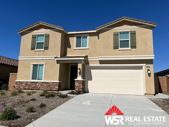 Building Photo - Stunning 6-Bedroom, 3-Bathroom Home for rent in a newer neighborhood