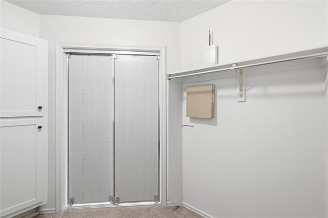 Building Photo - 2097 Amherst Dr