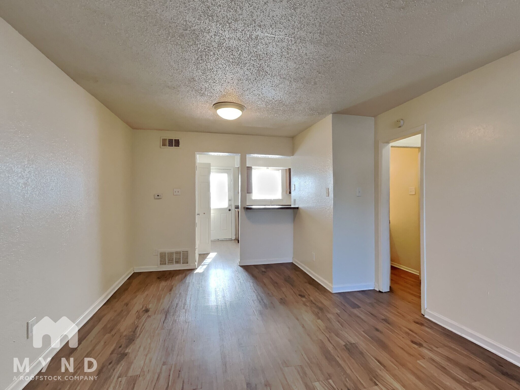 Building Photo - 2806 Wimbledon Ct