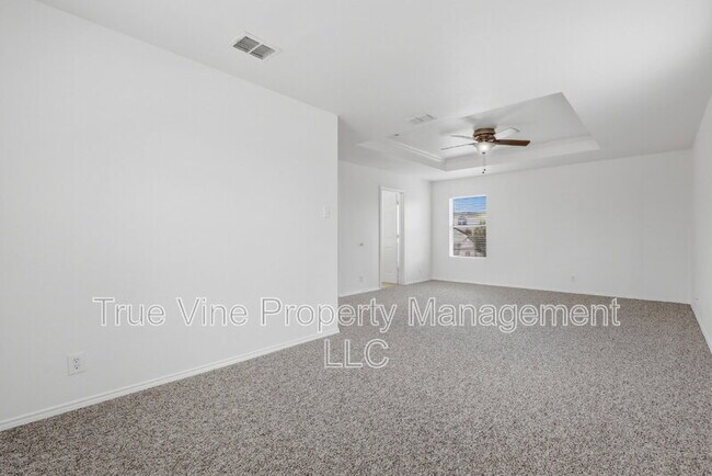 Building Photo - 136 Texas Mulberry