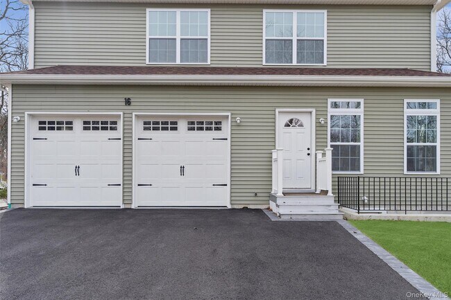 Building Photo - 16 Gateway Ct