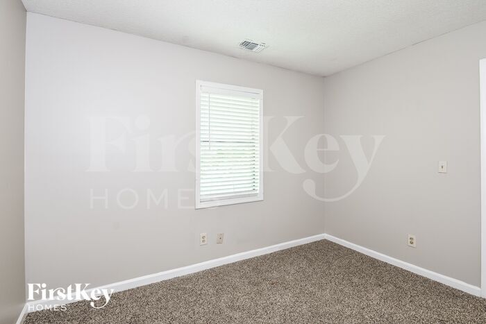Building Photo - 5988 Bayside Dr NW
