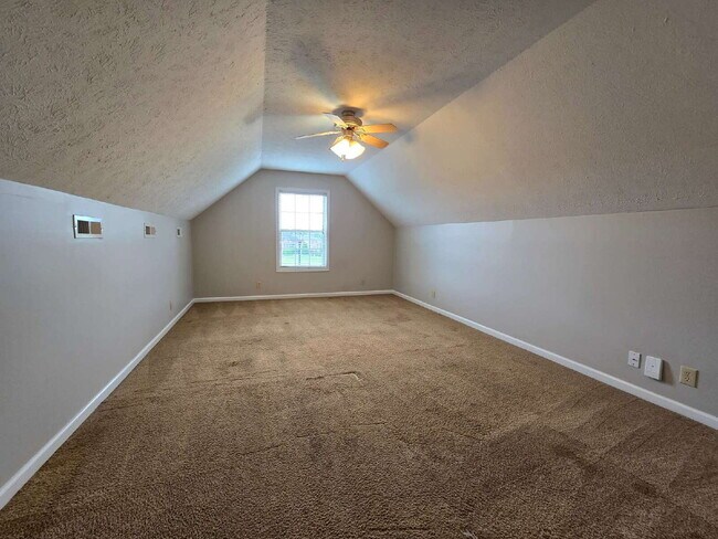 Building Photo - 3225 Veranda Cir