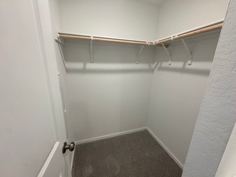 Building Photo - 11802 Bluebell Rdg