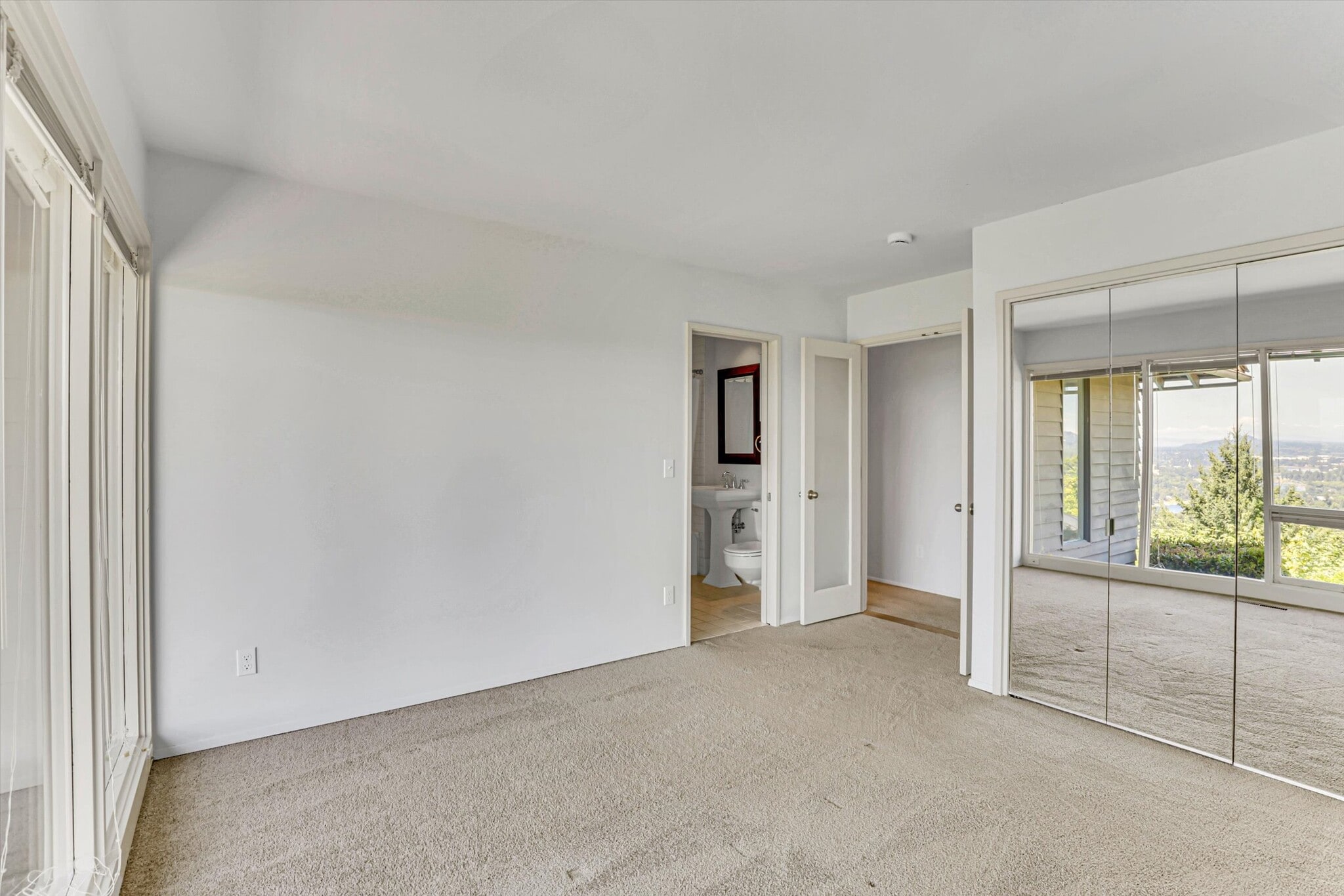 Building Photo - 17642 Upper Cherry Ln