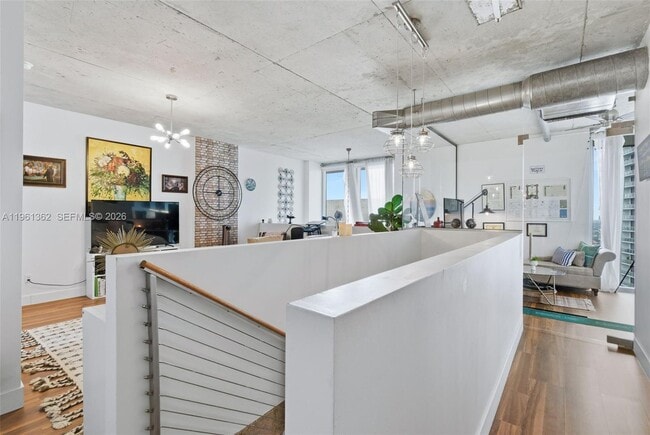 Building Photo - 690 SW 1st Ct