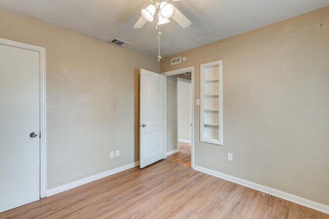 Building Photo - 3505 29th St