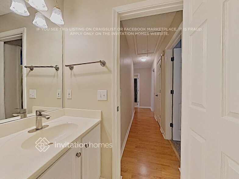 Building Photo - 4820 Teal Trail