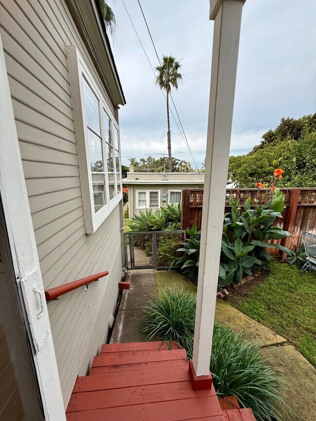 Building Photo - 4315-4315 Maryland St